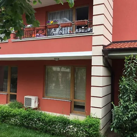 Rossa Apartment Ravda