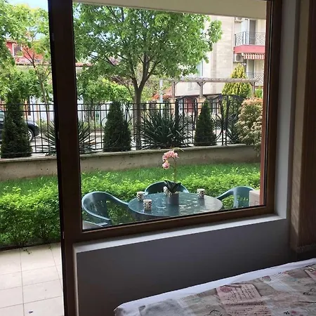 Apartment Rossa *